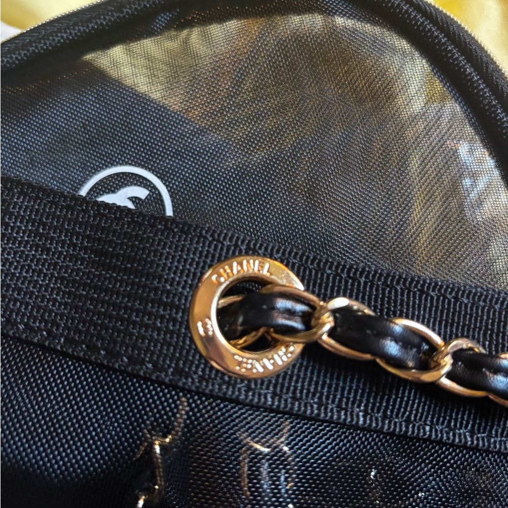 CC Black Mesh Tote with Pouch - Picture 7 of 9